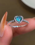 Gorgeous Zircon Shiny Love Heart Ring for Women